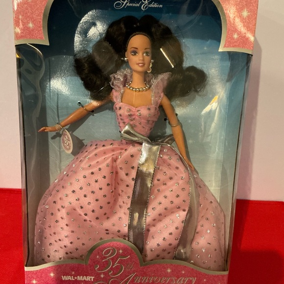 Teresa Barbie Doll Special Edition 1997 35th Anniversary - Picture 7 of 10